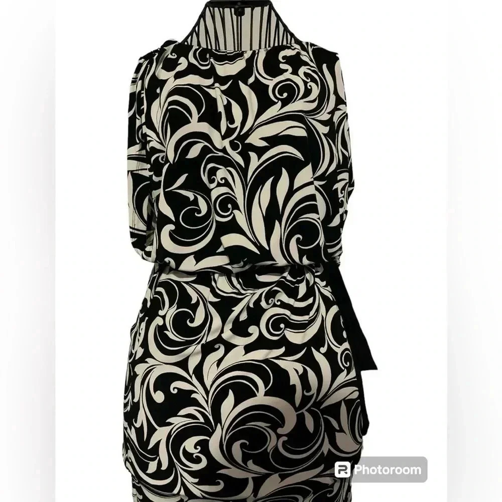 Saint tropez west mini dress - Size 4